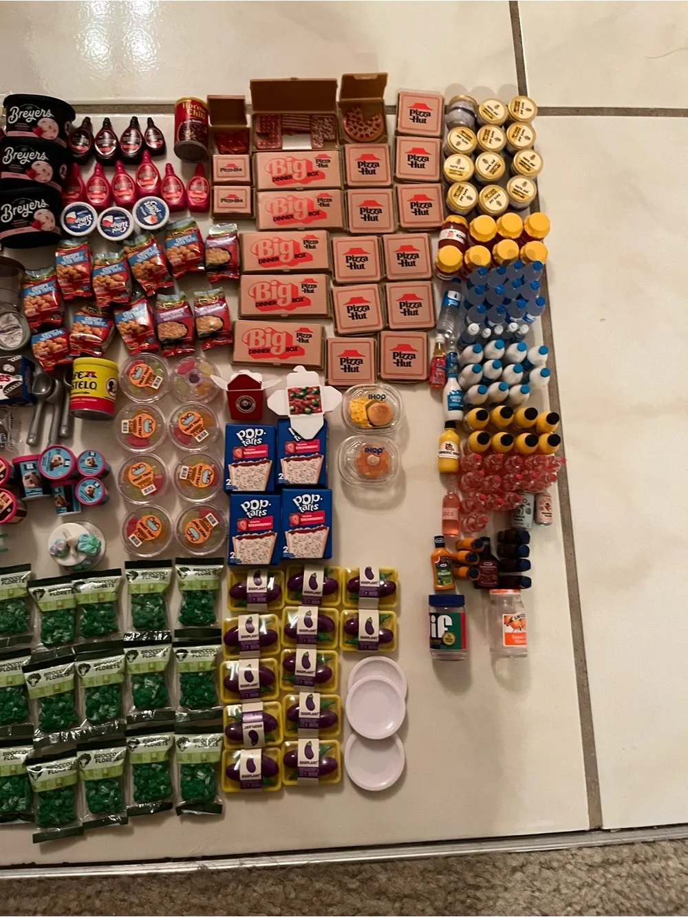 Mini Brands Food & Grocery Lot 271 Pieces – Zuru Mini Brands - Picture 4 of 5